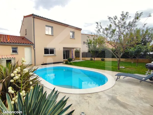Maison 6 pièces 140 m²