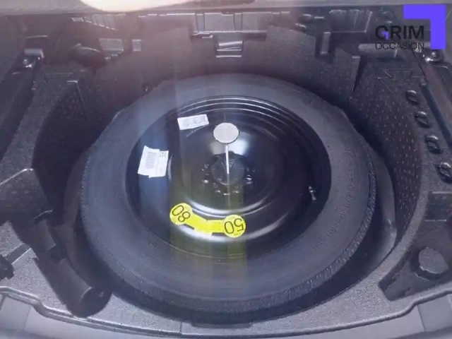 Land Rover Discovery Sport p270e phev awd bva — photo 22