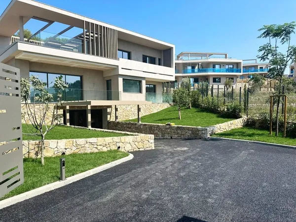 Villa 5 pièces 171 m²
