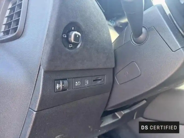 Ds Ds 4 plug-in hybrid 225ch ligne d or — photo 13