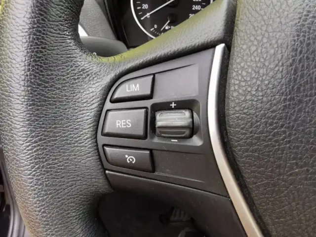 Bmw Autre 118d urbanchic 2.0 150 ch step — photo 18