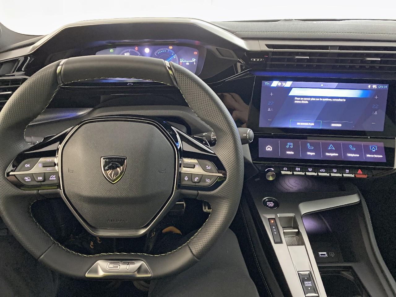 Peugeot 408 electrique 58 kwh 210 ch gt — photo 12