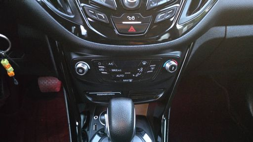 Ford B-Max 1.6 Ti 105 VCT6 - Titanium – 2016 – 118003 km – Essence – Boîte Automatique — photo 13