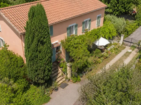 Maison 5 pièces 167 m²