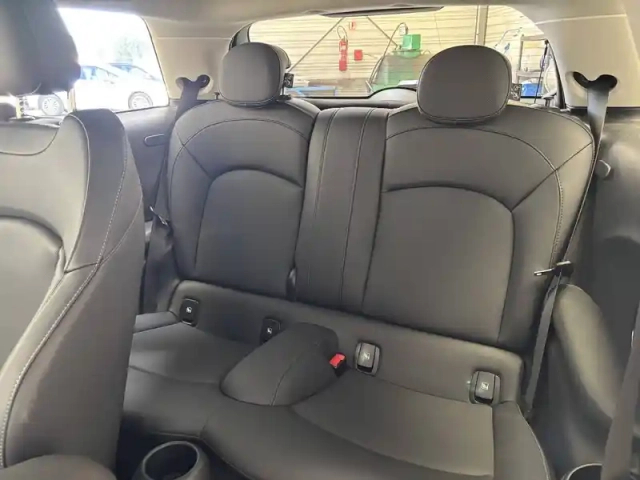 Mini Mini hatch 3 portes cooper 136 ch dkg7 — photo 9