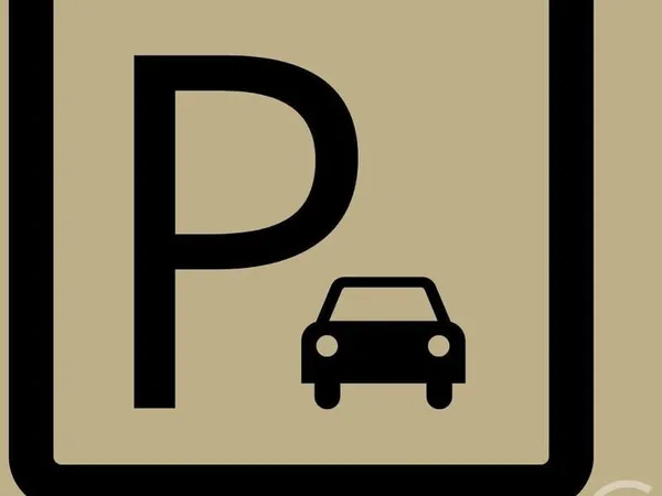 Parking 13 m²