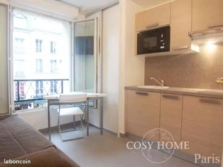 Studio 1 pièce 13 m²