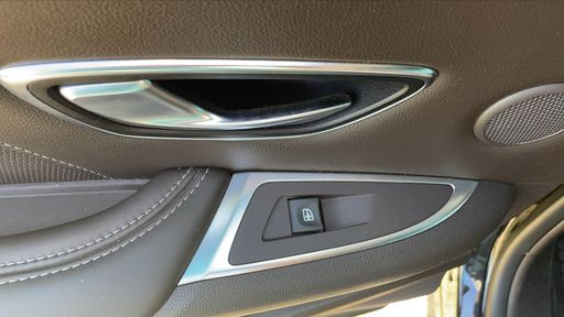 Renault Espace 1.6 dCi 160 EDC6 - Initiale Paris – 2016 – 112985 km – Diesel – Boîte Automatique — photo 51