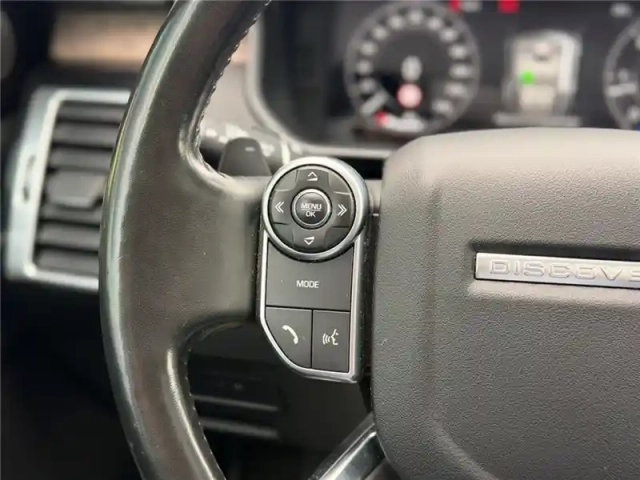 Land Rover Discovery mark iii sd4 2.0 240 ch — photo 16