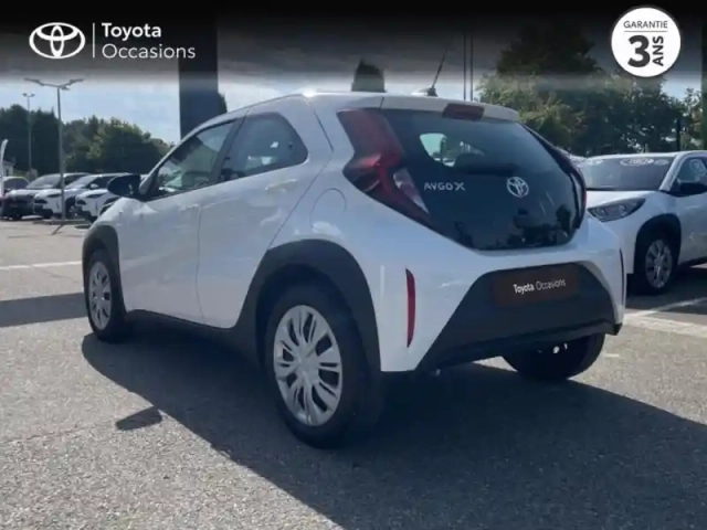 Toyota Aygo X 1.0 vvt-i 72ch dynamic my24 — photo 2