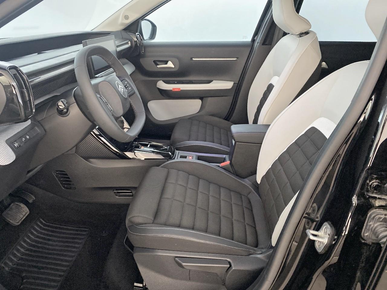 Citroën C3 Aircross hybride 145 ch aut max — photo 9