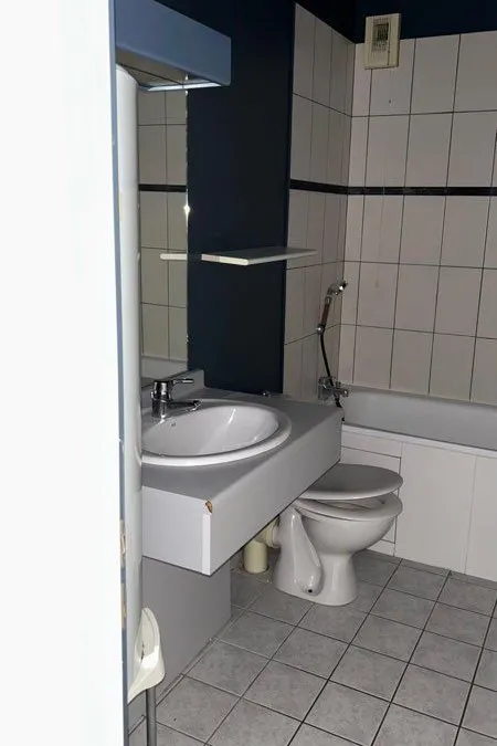 Photo 3