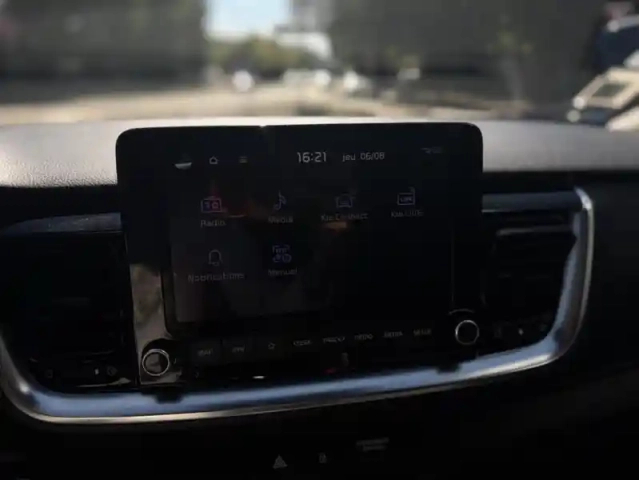 Kia Stonic gt-line premium tgdi mhev 120 dct — photo 18