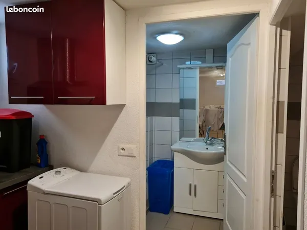 Location studio meublé