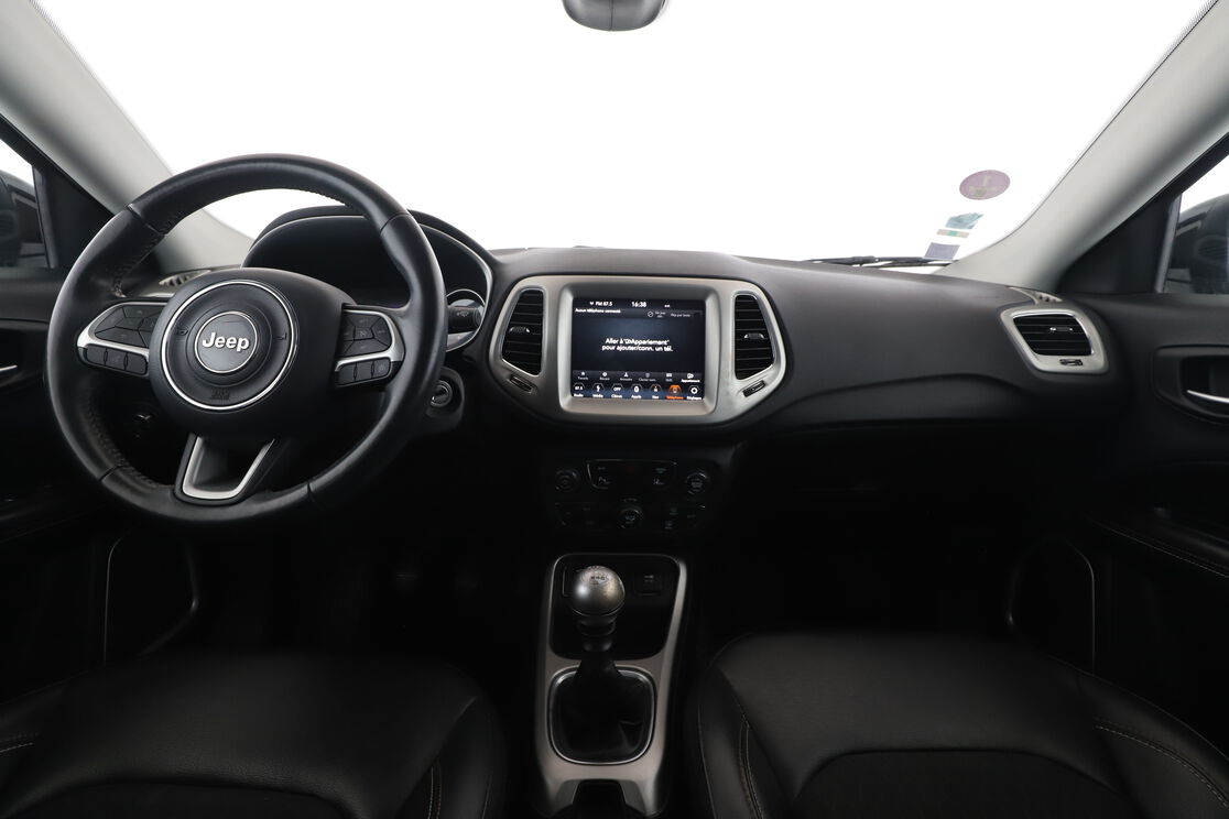 Jeep Compass 1.4 MultiAir Longitude — photo 11