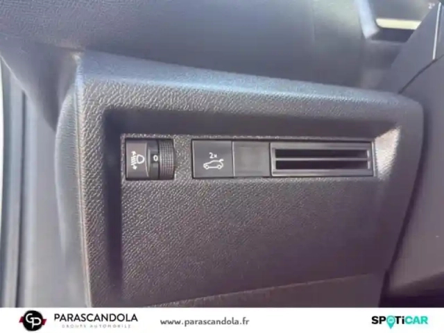 Citroën C4 x puretech 130ch s&amp;s shine eat8 — photo 13