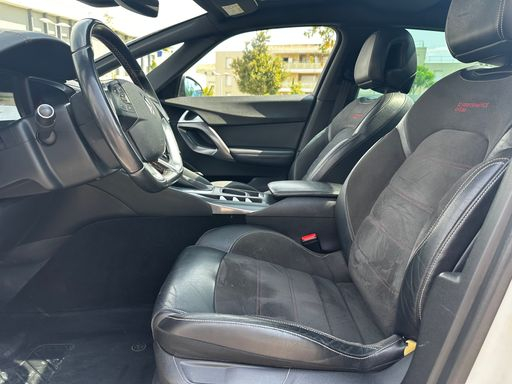 DS DS5 2.0 BlueHDi 180 EAT6 - Performance Line – 2018 – 181500 km – Diesel – Boîte Automatique — photo 14