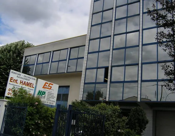 Bureau 120 m²