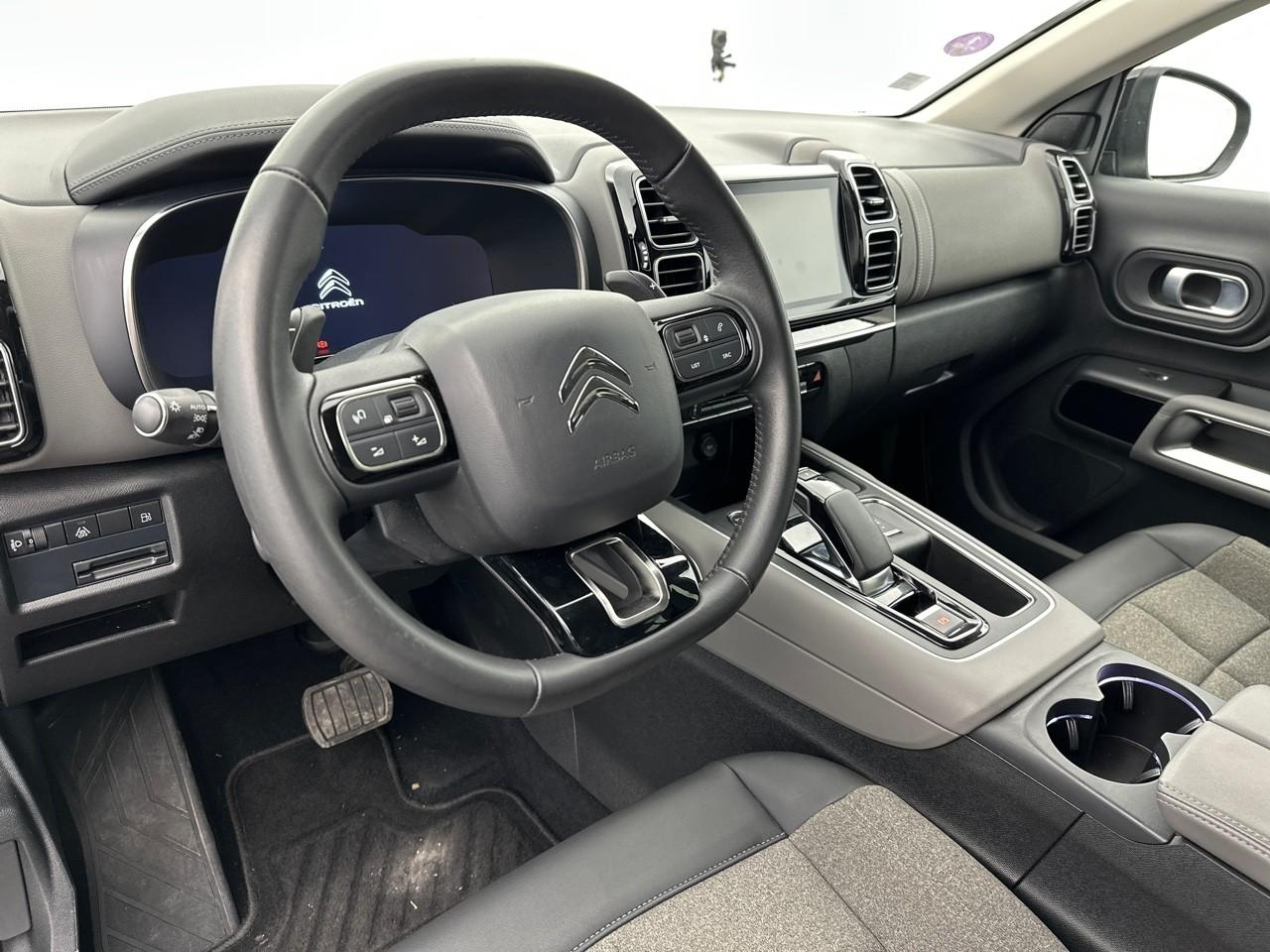 Citroën C5 Aircross hybride rechargeable 225 s&s e-eat8 feel — photo 8