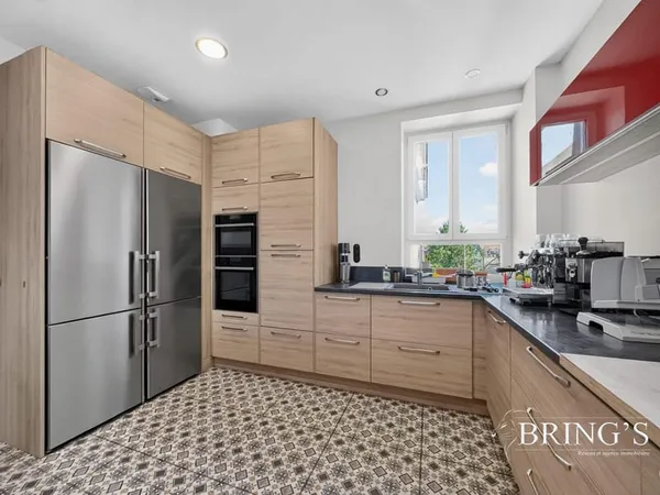 COLMAR SAINT-JOSEPH - 181 m² au sein d'une maison de maîtr