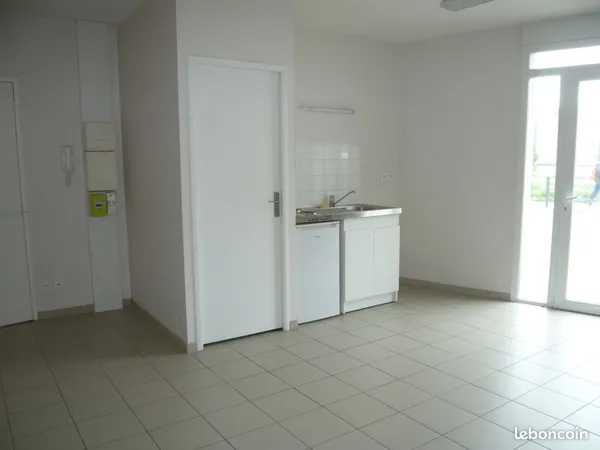 Local 26 m² Périgueux