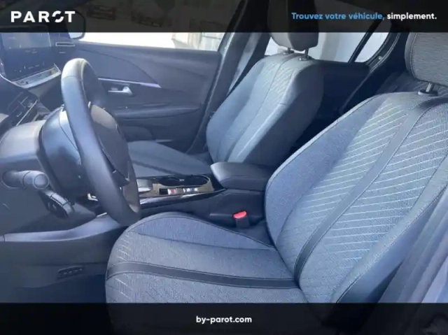 Peugeot 208 nouvelle hybrid 110 ch e-dcs6 allure — photo 10