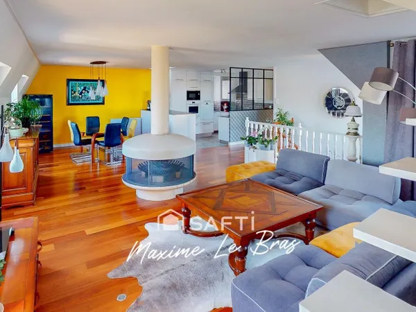 CONCARNEAU Appartement d'exception - Vue port plaisance et Ville close - 6 pièces 155 m2
