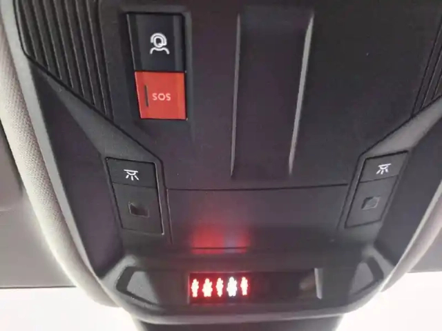 Peugeot 308 sw phev 180 e-eat8 — photo 43