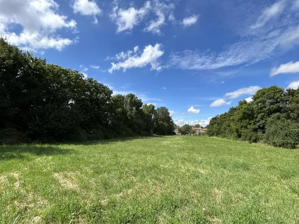 Terrain en lotissement 311 m²