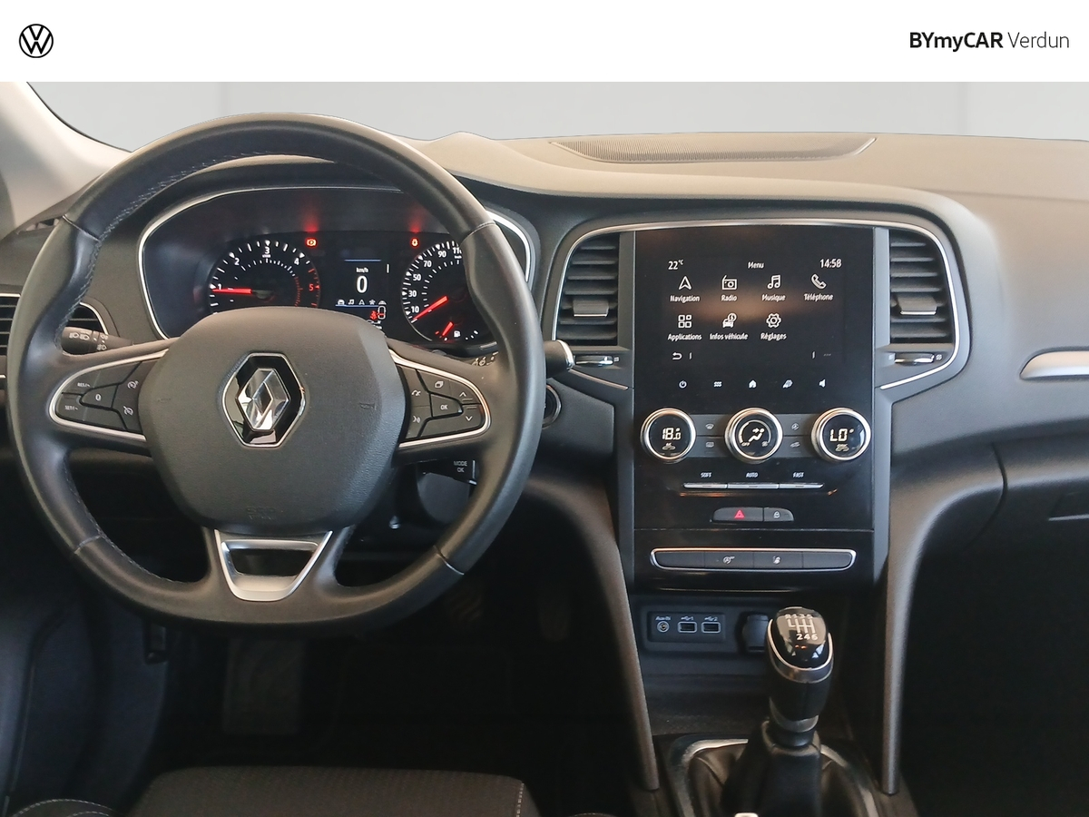Renault Mégane IV Berline Blue dCi 115 - 21B — photo 9