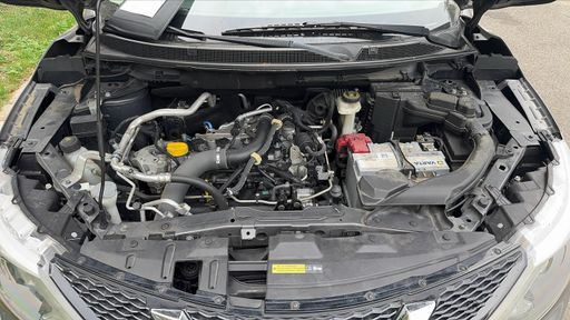 Nissan Qashqai 1.2 DIG-T 115 2WD - N-Connecta – 2015 – 100517 km – Essence – Boîte Manuelle — photo 23