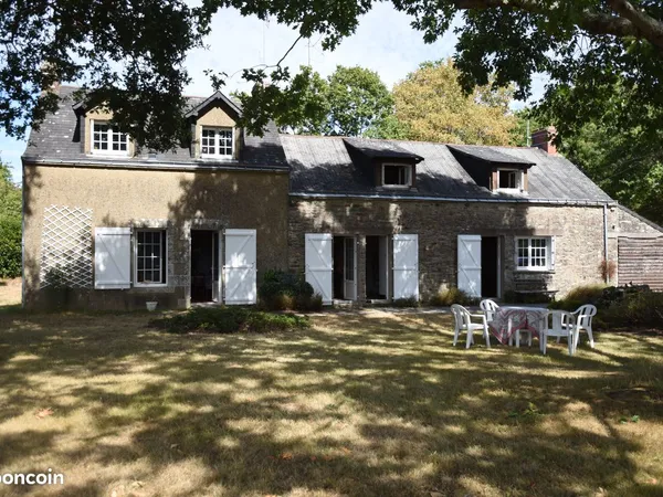 Malville - belle longère de 150 m² habitable sur 1480 m² de terrain clos et arboré