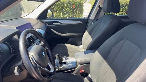 BMW X3 sDrive 18d 150 Steptronic8 - Business Design – 2020 – 130437 km – Diesel – Boîte Automatique — photo 17