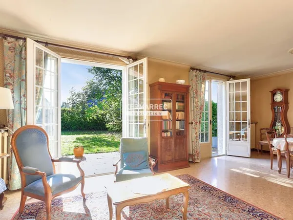 Maison Le Rheu 7 pièce(s) 162 m2