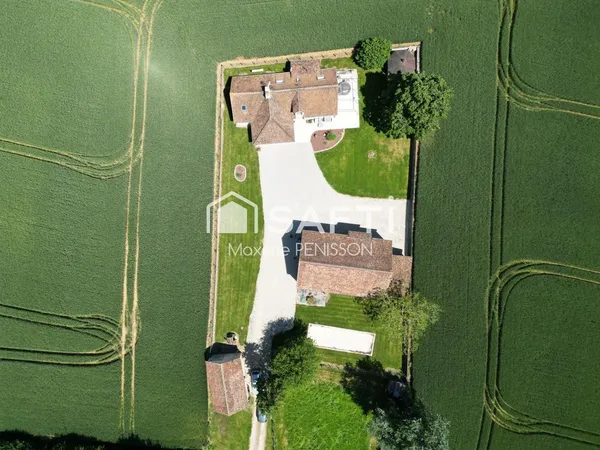 Maison de charme au coeur de la campagne
