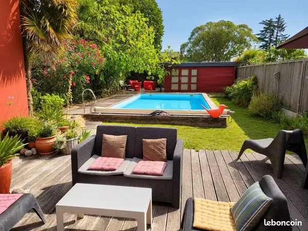 Maison Années 30 rénovée avec piscine - Nantes Zola