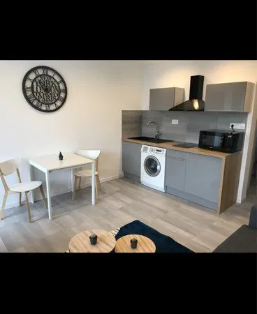 Location studio meublé 21,4 m2 avec balcon