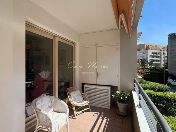 GRENOBLE iles verte T3 de 70m² avec terrasse et garage