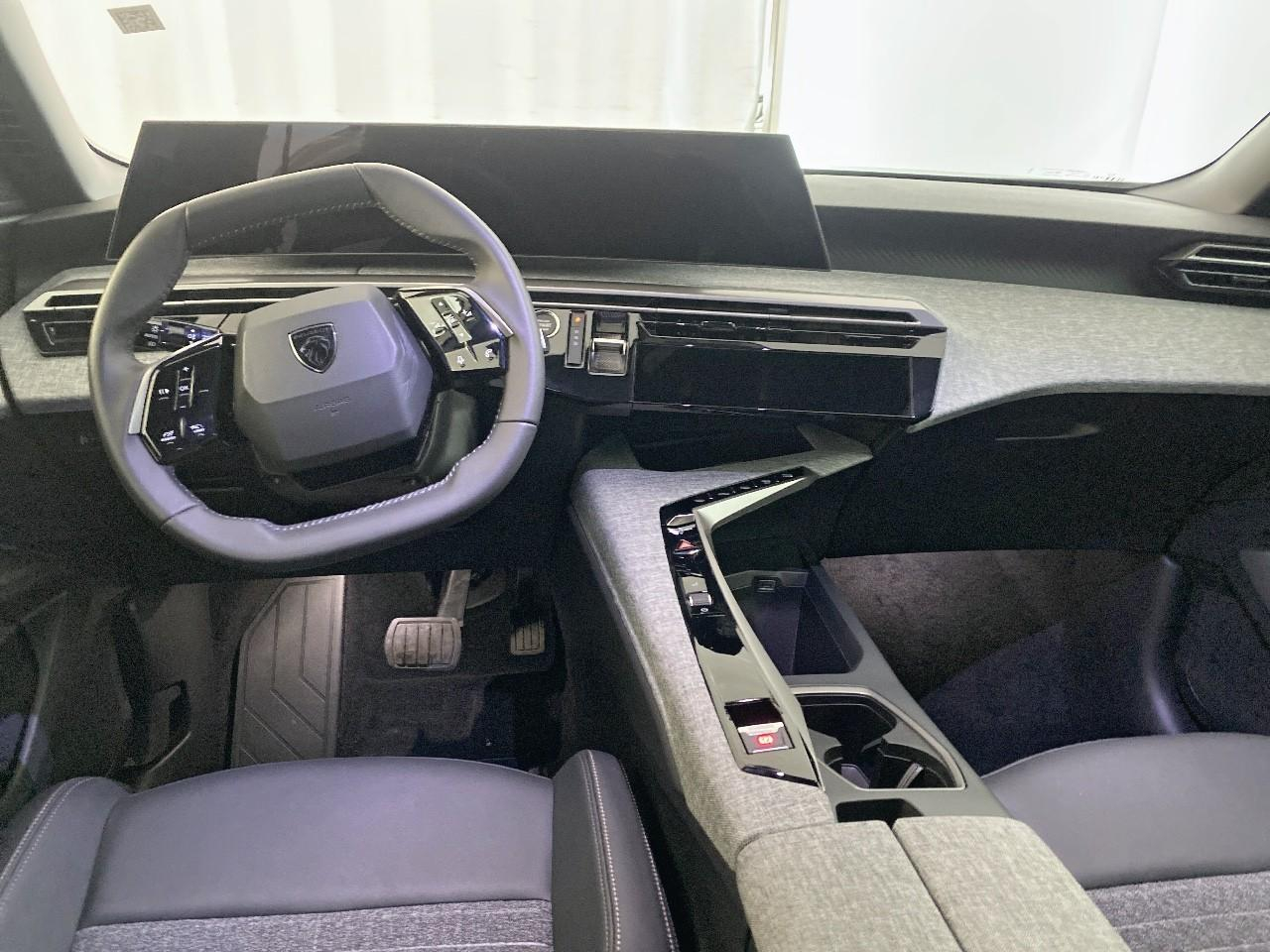Peugeot 3008 electrique 210 ch 73 kwh allure — photo 8