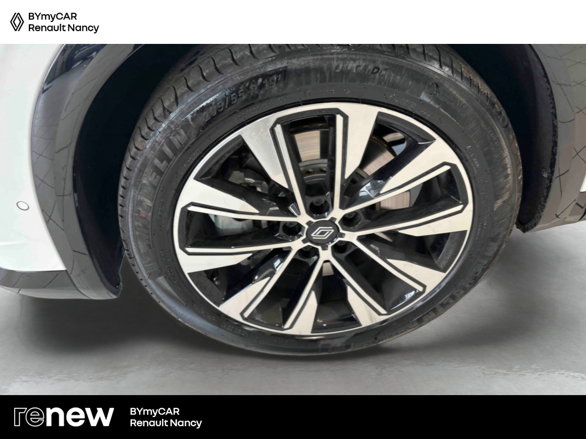 Renault Austral full hybrid E-Tech 200 ch — photo 14