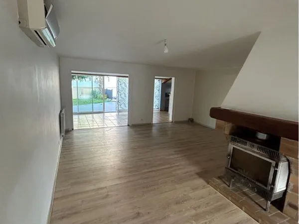 Location maison 140m2 Mours St Eusebe