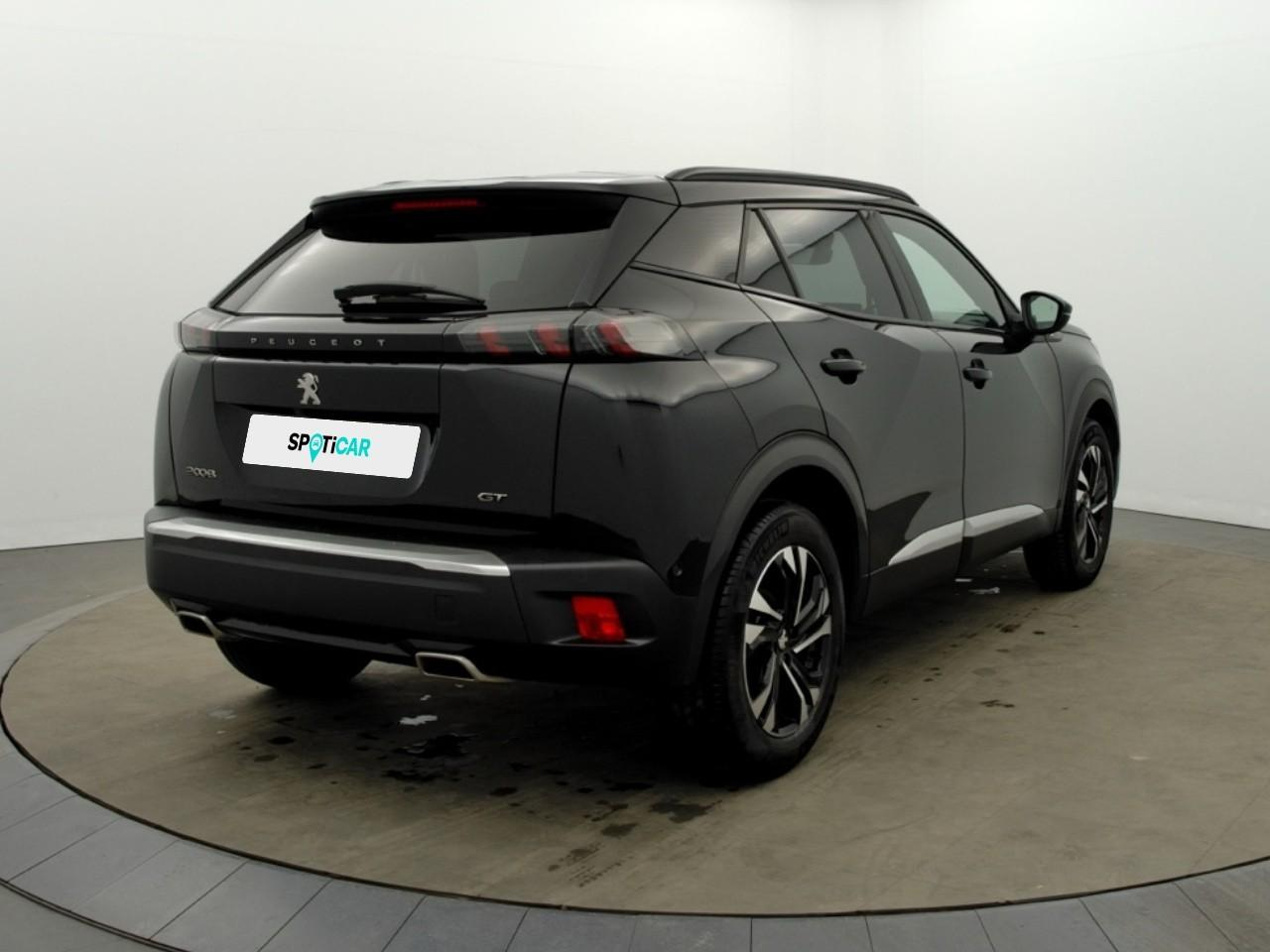 Peugeot 2008 puretech 130 s&s eat8 gt — photo 5