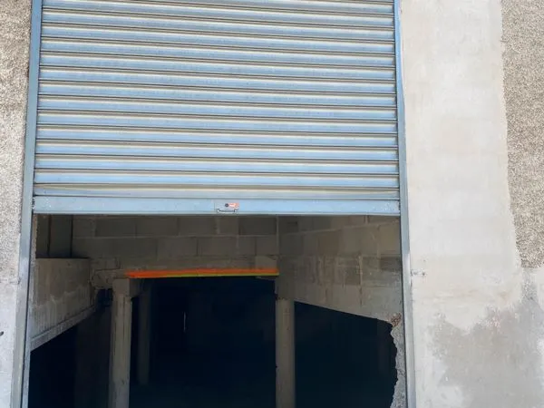 Local/garage/entrepot