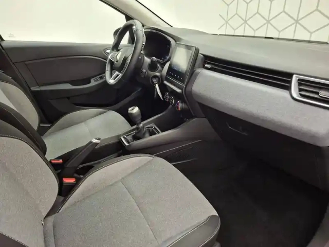 Renault Clio tce 90 — photo 75
