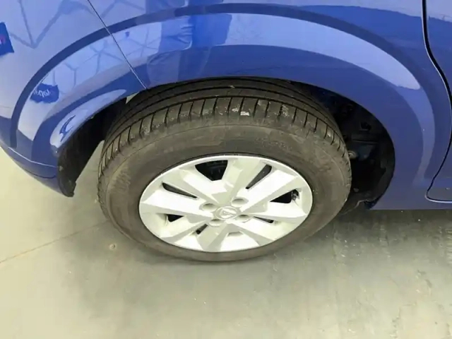Dacia Sandero eco-g 100 - 22 — photo 29