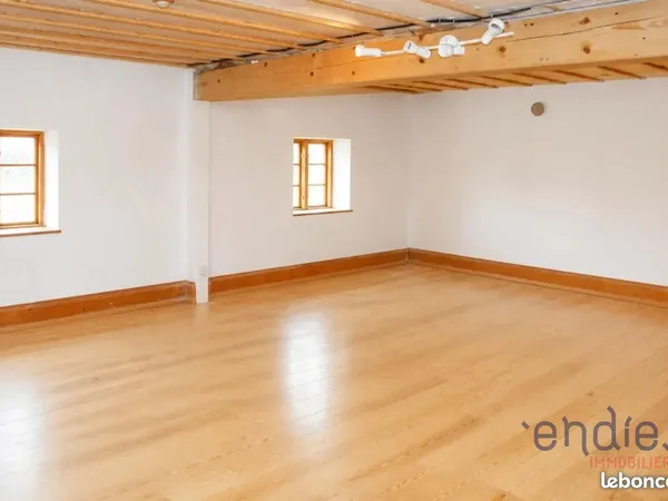 Immeuble 8 pièces 200 m²