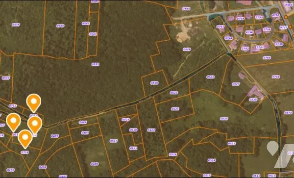Terrain 9196 m²
