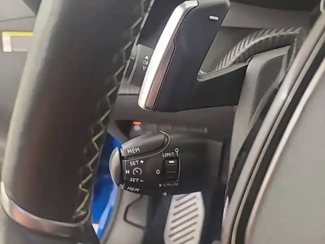 Peugeot 208 puretech 100 s&amp;s eat8 — photo 72