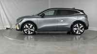 Renault Mégane E-Tech Electric EV40 130ch Iconic standard charge — photo 7