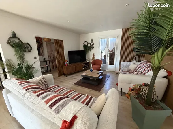 Maison 7 pièces 157 m²